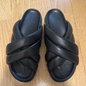 Anine Bing Lizzie Slides in Black, size EU 38